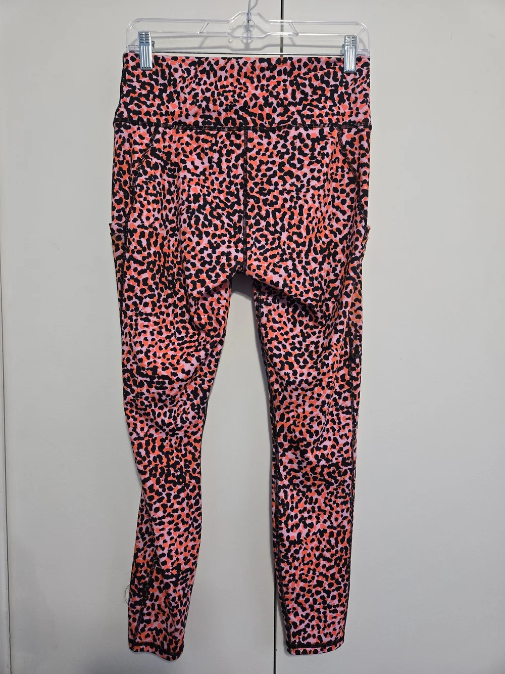 Fabletics PowerHold Leopard Print Leggings‎ Womens S Pink Orange Pocket
